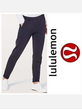 Lululemon Tech Lux 27" Pant in Midnight Navy Sz 2